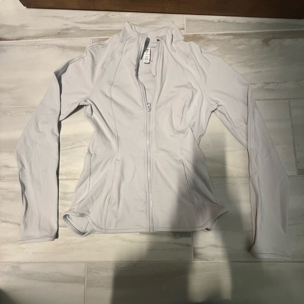 Yogicious Lux Women's Light Gray Jacket